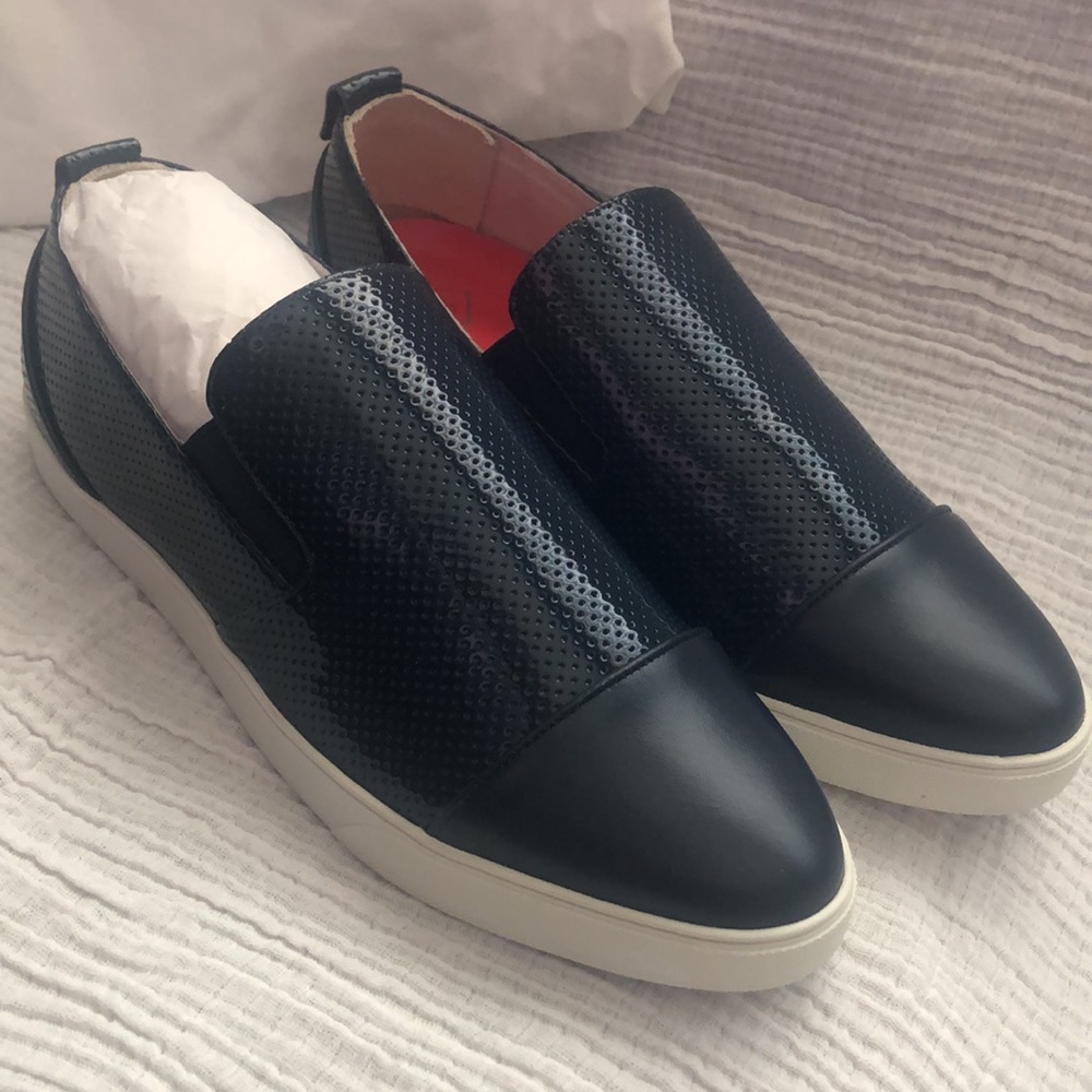 New Brand! Impeccably crafted and effortlessly chic!